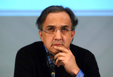 Fiat via dallItalia. Marchionne dà il benservito a Berlusconi