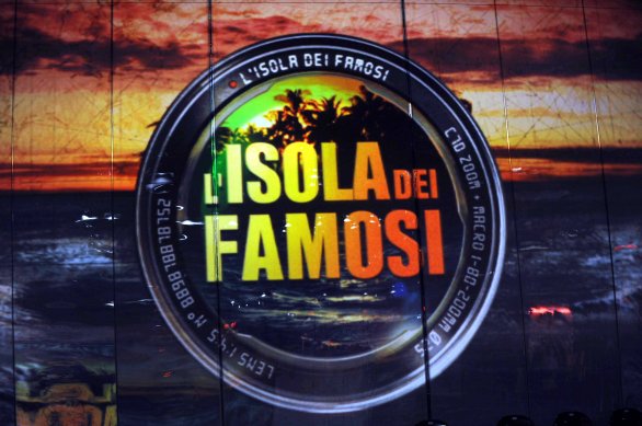 isola_dei_famosi_logo.jpg