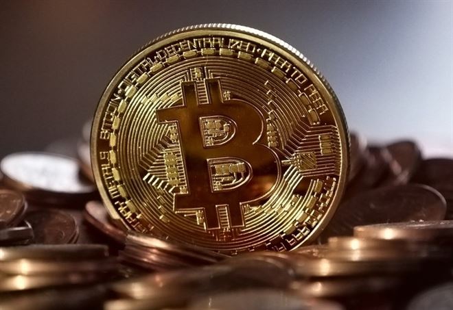 bitcoin red token