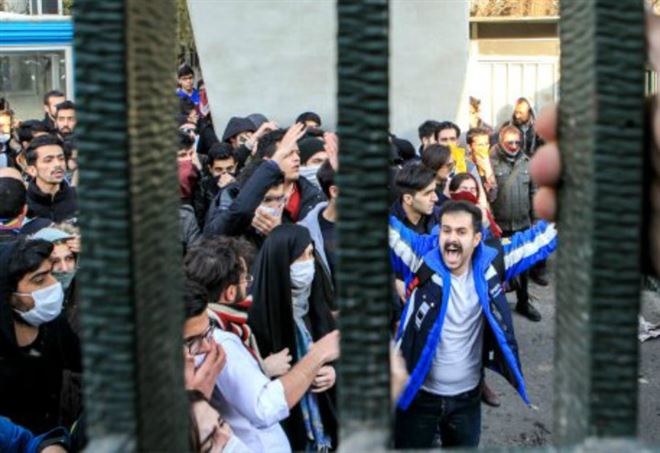 Proteste in Iran (foto da Instagram)