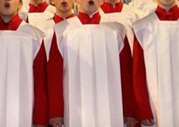 coro_voci_bianche_bambini_pedofilia_chiesa_twitter_2017
