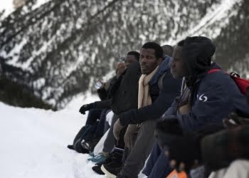 immigrazione_migranti_clandestini_montagna_francia_lapresse_2018