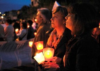 manifestazione_fiaccolata_protesta_lapresse_2007