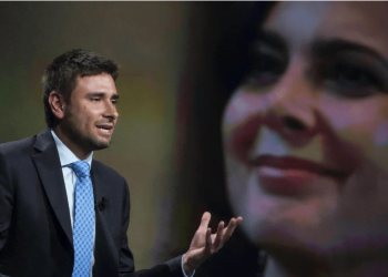 alessandro_di_battista_laura_boldrini_camera_m5s_lapresse_2017