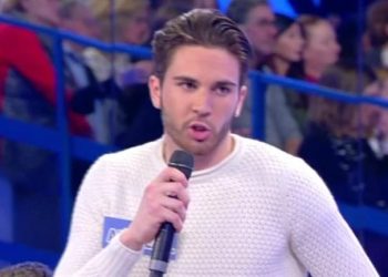 andrea_calligari_uomini_e_donne_corteggiatore_tv_2018