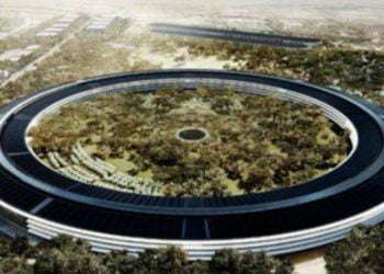 astronave_apple_park_steve_jobs_facebook