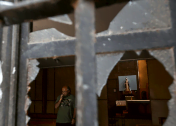 attentati_chiese_cile_viaggio_papa_francesco_bombe_twitter_2018