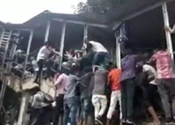 calca_mumbai_video_corriere