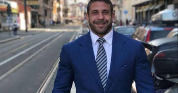 carlo_masi_attore_porno_gay_universita_facebook_2017