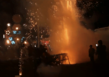 esplosione_fuochi_artificio_cuba_parrandas_twitter_2017