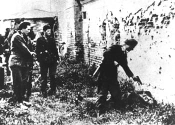 fuciliazione-partigiani_lapresse