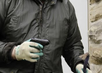 ladro_armato_pixabay