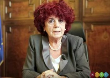 ministro_fedeli_miur_social_maturita_materie_twitter_2018