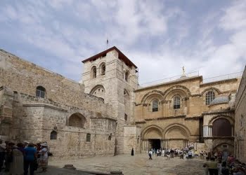 santo_sepolcro_gerusalemme_wikipedia