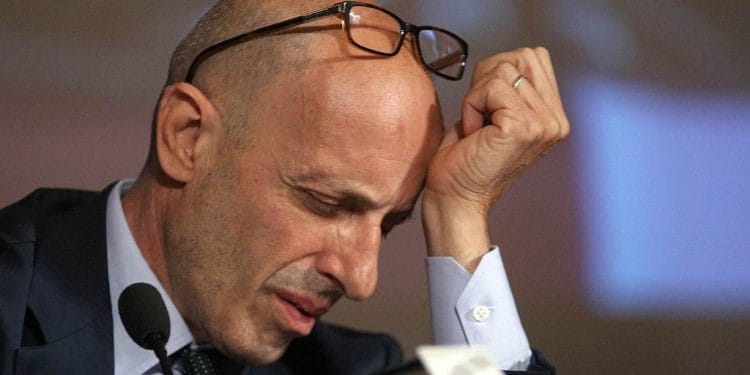 alessandro_sallusti_disperato