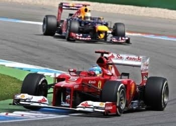 alonso_red_bull_alle_spalle_phixr