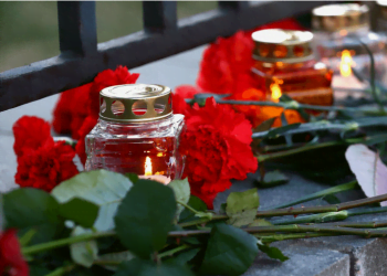 attentato_fiori_vittime_1_lapresse_2017