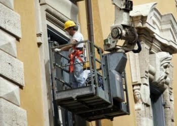 lavori_usuranti_muratore_muratori_operaio