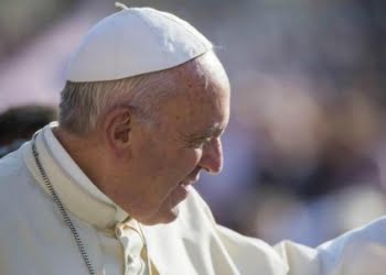 papafrancesco_udienzaR439