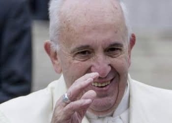 papafrancesco_zoom3R439