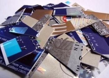 Carte_credito_tagliateR375_10ott08