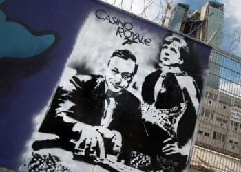 Draghi_Merkel_GraffitoR439