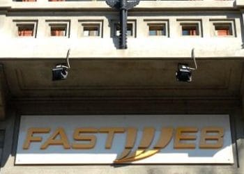 Fastweb_InsegnaR375