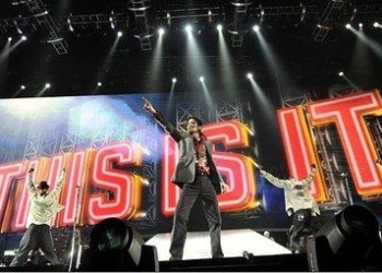 JacksonThisIsIt_R375