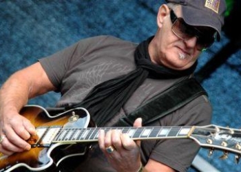 JanAkkermanR375_220109