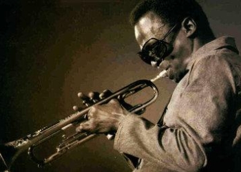 MilesDavis_R375