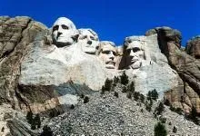 MonteRushmore_FN1