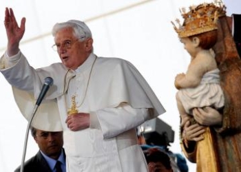 Papa_Abruzzo_MadonnaR375_28apr09