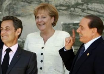 Sarkozy_Merkel_BerlusconiR400