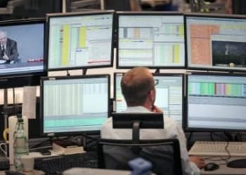 Trader_Monitor_PoltronaR400