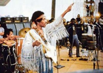 WoodstockHendrixR375_270809