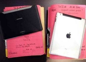 apple_vs_samsung_phixr