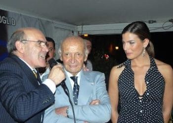 astrua_R375x255_31lug10