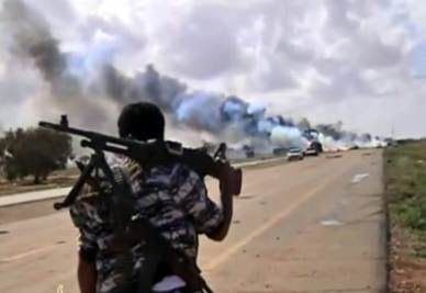 guerra_attacco_libiaR400