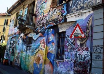 milano_casaoccupataR375