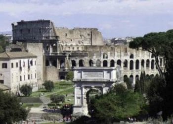 roma_fororomano_colosseoR400