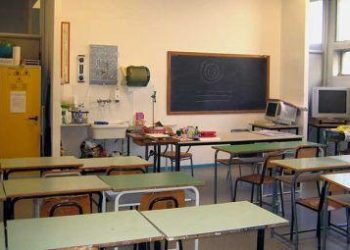 scuola_-aulaScienzeR375