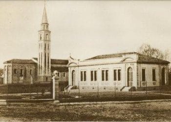 scuolachiesaR375_10nov09