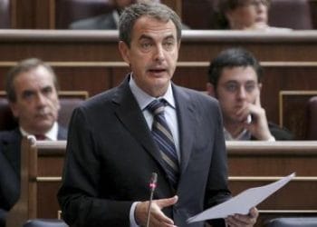 zapatero_parlamento_spagnoloR400