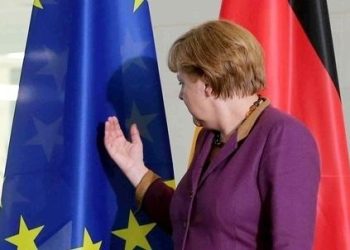 Merkel_Bandiera_Uer439