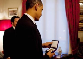 Obama_NobelR375