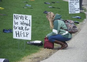 studenti_americani_suicidi_ok_R439