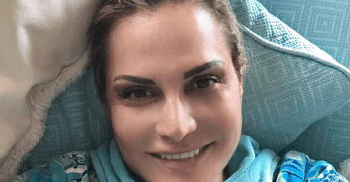 simona_ventura_selfie_instagram