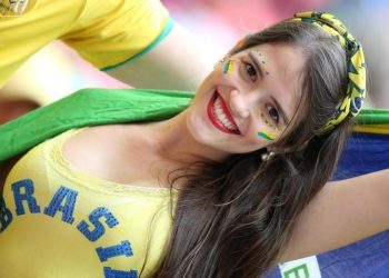 mondiali_tifo_tifosa_brasile_lapresse_2018