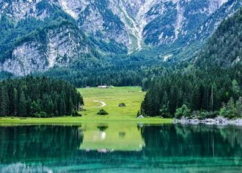 Lago-Fusine-Friuli-Venezia-Giulia