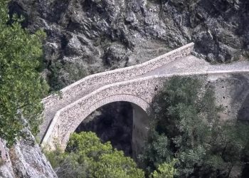 calabria_parco_pollino_torrente_raganello_lapresse_2018